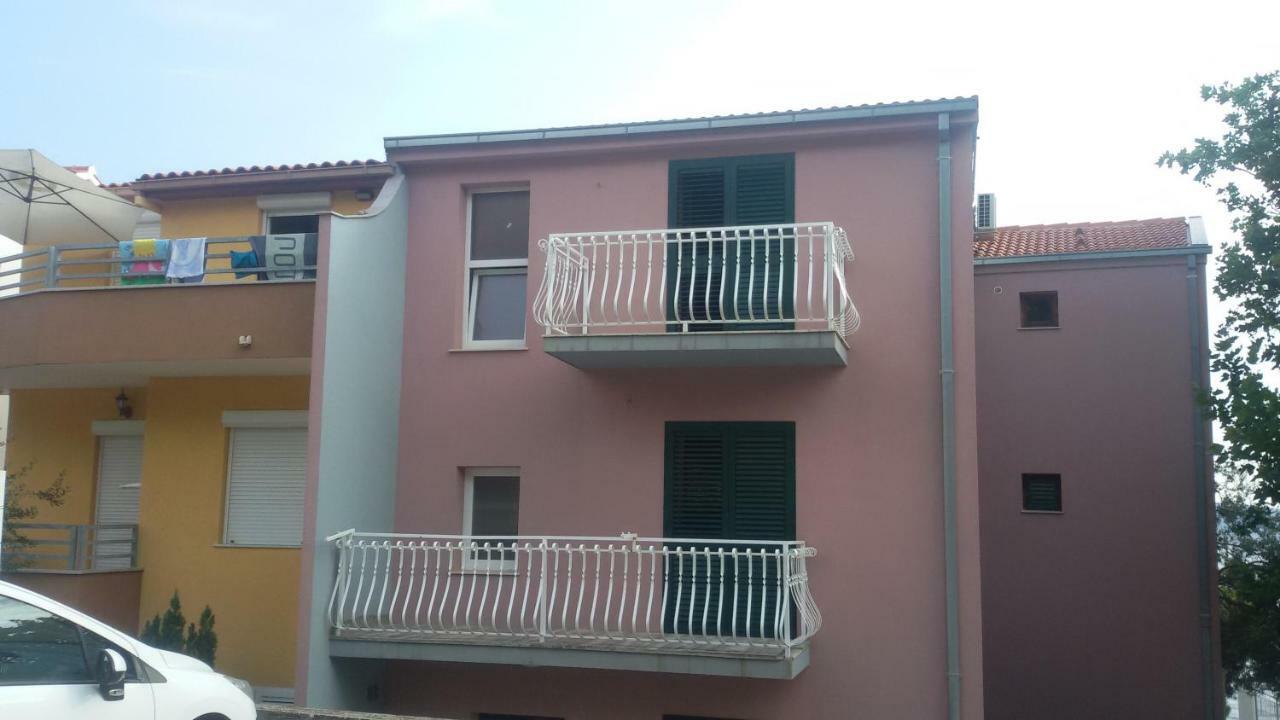 Sunrise Vid Apartment Dugi Rat Exterior photo