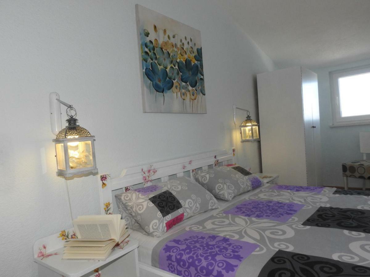 Sunrise Vid Apartment Dugi Rat Exterior photo